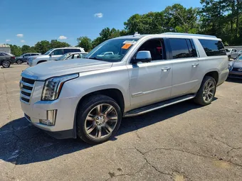 2017 Cadillac Escalade ESV 1GYS3HKJ0HR128471