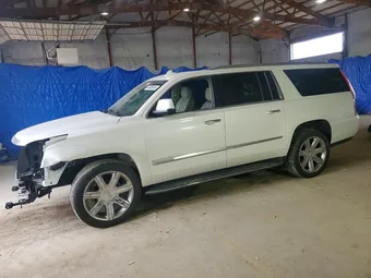 2019 Cadillac Escalade ESV 1GYS4HKJ3KR315028