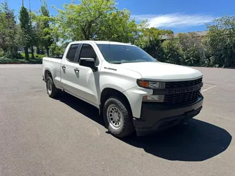 2019 Chevrolet Silverado 1500 1GCRWAEH9KZ237479