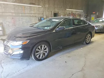 2019 Chevrolet Malibu 1G1ZD5ST3KF198176