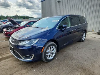 2018 Chrysler Pacifica 2C4RC1FG0JR113365 Lot 62108976