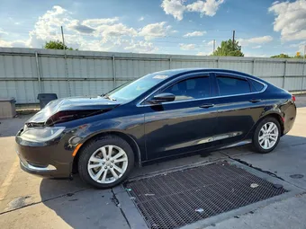 2016 Chrysler 200 1C3CCCAB8GN112567