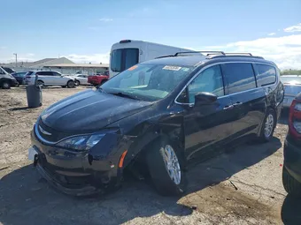 2021 Chrysler Voyager 2C4RC1DG9MR552149