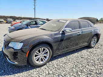 2017 Chrysler 300 2C3CCAEG6HH580043