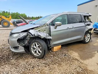 2020 Chrysler Pacifica 2C4RC1GG1LR187492