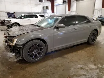 2019 Chrysler 300 2C3CCABG4KH634094