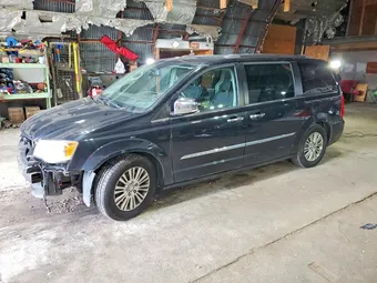 2016 Chrysler Town & Country 2C4RC1JG9GR261983