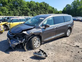 2017 Chrysler Pacifica 2C4RC1BG7HR844844 Lot 62070366