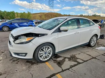 2017 Ford Focus 1FADP3J29HL272657