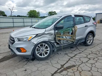 2017 Ford Escape 1FMCU0F74HUB37819