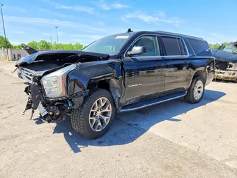 2018 GMC Yukon XL 1GKS2GKC4JR140119