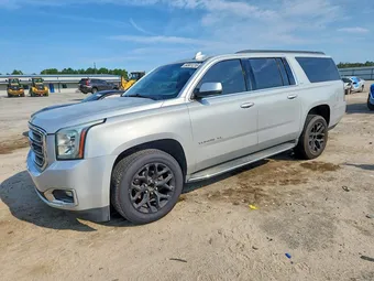 2016 GMC Yukon XL 1GKS1GKC0GR249754
