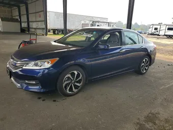 2017 Honda Accord 1HGCR2F85HA112196