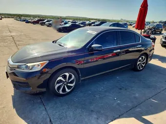 2017 Honda Accord 1HGCR2F80HA101817