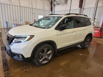 2019 Honda Passport 5FNYF8H99KB010646