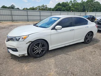 2017 Honda Accord 1HGCR2F52HA130712