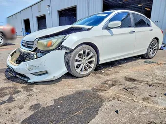 2015 Honda Accord 1HGCR2F59FA201997