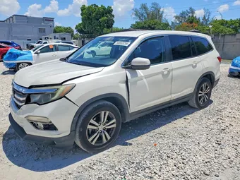 2018 Honda Pilot 5FNYF5H36JB020026