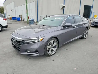 2018 Honda Accord 1HGCV2F94JA043611