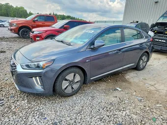 2020 Hyundai Ioniq Hybird KMHC75LC7LU197513