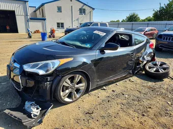 2015 Hyundai Veloster KMHTC6AD7FU232293