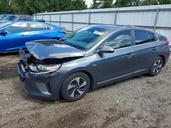 2017 Hyundai Ioniq KMHC75LC8HU019164