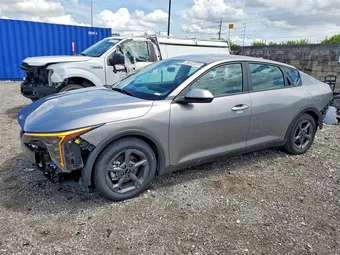 2026 Kia K4 3KPFT4DE9TE254039