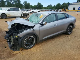 2025 Kia K4 3KPFU4DE5SE174541