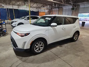 2023 Kia Soul KNDJ23AU0P7877249