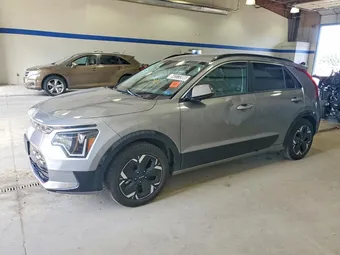 2024 Kia Niro KNDCR3L11R5111360