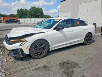 2025 Kia K5 KNAG64J76S5335492
