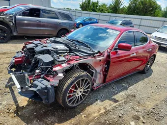 2016 Maserati Ghibli ZAM57RTAXG1185300