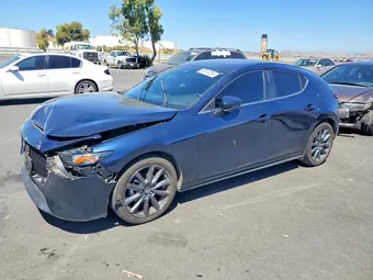 2023 Mazda 3 JM1BPALM4P1611775