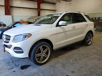 2017 Mercedes-Benz GLE-Class 4JGDA5HB9HA945533