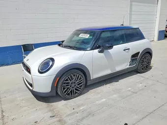 2025 Mini Hardtop WMW23GD0XS2W57640