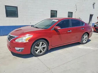2015 Nissan Altima 1N4AL3AP5FN387705