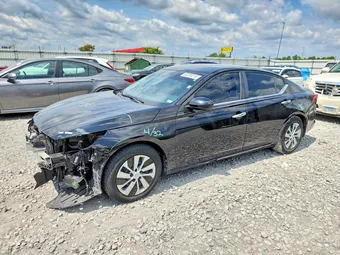 2020 Nissan Altima 1N4BL4BV7LC272327
