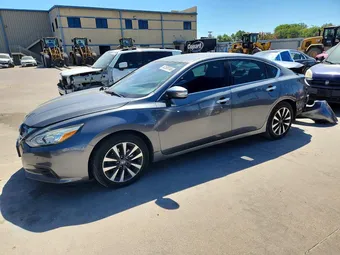 2017 Nissan Altima 1N4AL3AP8HC180675