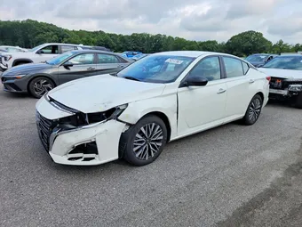 2025 Nissan Altima 1N4BL4DV4SN400720