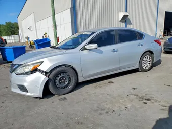 2017 Nissan Altima 1N4AL3AP8HC232368