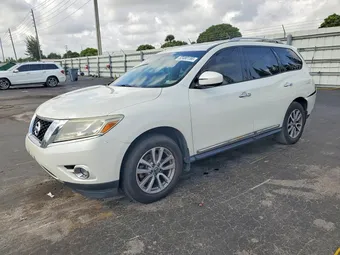 2016 Nissan Pathfinder 5N1AR2MM2GC637656