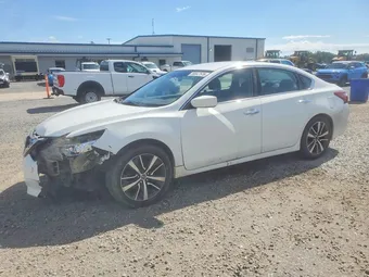 2018 Nissan Altima 1N4AL3AP1JC208841