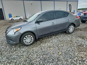 2017 Nissan Versa 3N1CN7APXHL830845
