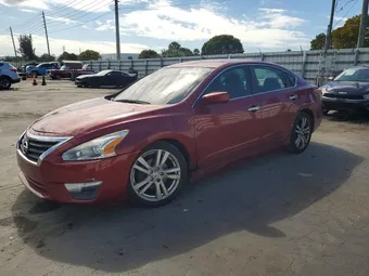 2015 Nissan Altima 1N4AL3AP9FC111281