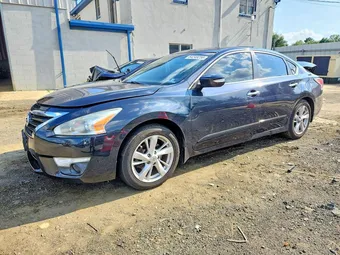 2015 Nissan Altima 1N4AL3AP8FC593130