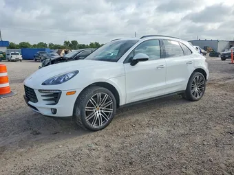 2016 Porsche Macan WP1AB2A56GLB41828