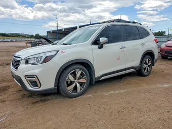 2019 Subaru Forester JF2SKAWC4KH512666
