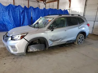 2019 Subaru Forester JF2SKAUC0KH422112