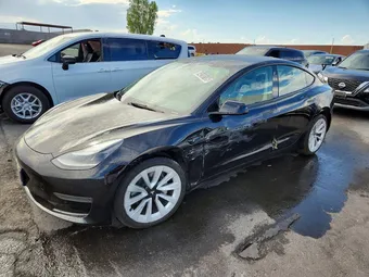 2022 Tesla Model 3 5YJ3E1EA8NF285674