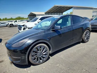 2023 Tesla Model Y 7SAYGDEF2PF595175